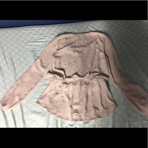 Pink blouse🚨🔜🚨 - Picture 5 of 6